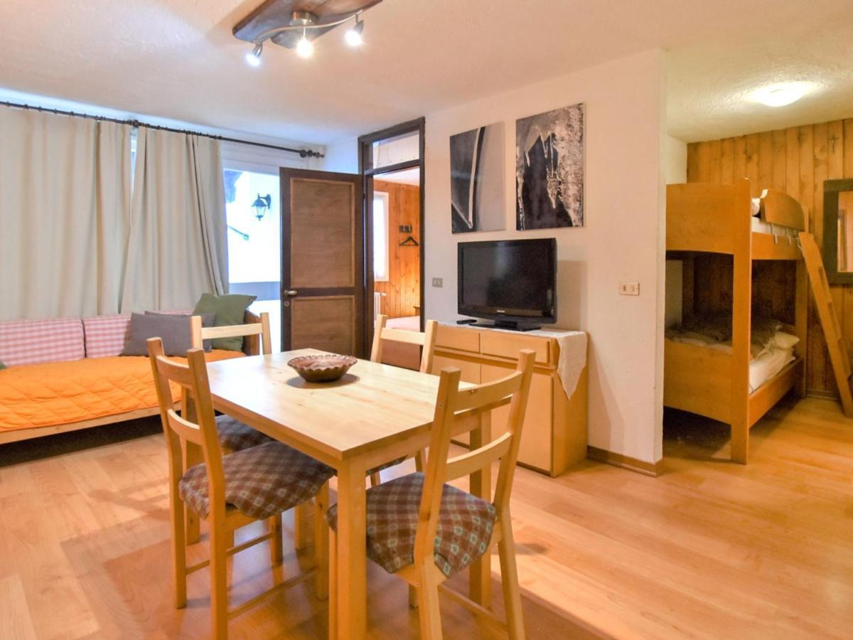 Apartment Fienili Di Brenta-2 By Interhome 마돈나 디 캄필리오 외부 사진